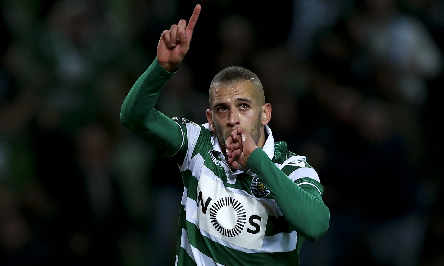Islam Slimani met Rabah Madjer à l'amende