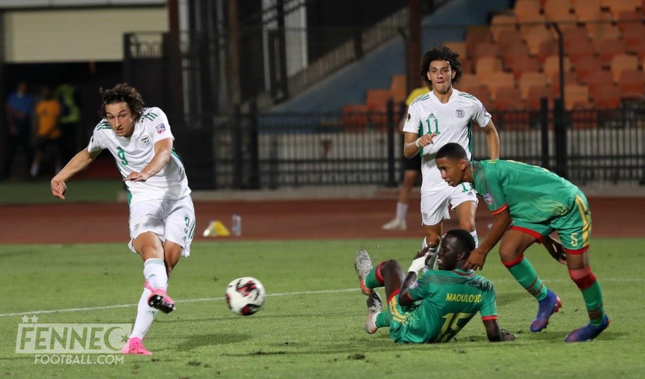 EN U20 : But exceptionnel de Bouaoune qui met deux défenseurs à terre et délivre les verts à la 95eme (Vidéo)