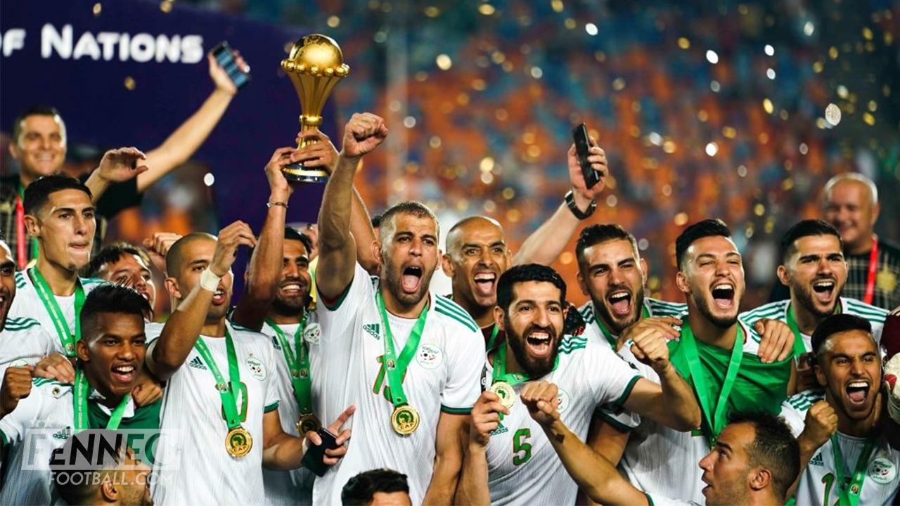 Transferts : un taulier de l'équipe d'Algérie approché par un cador de la Ligue 1
