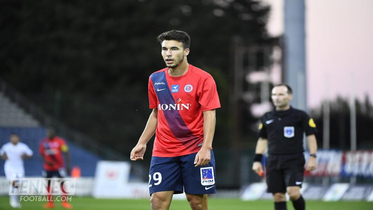 Le très prometteur franco algérien Mehdi Merghem inscrit un très beau but à la " Mahrez " (Vidéo)
