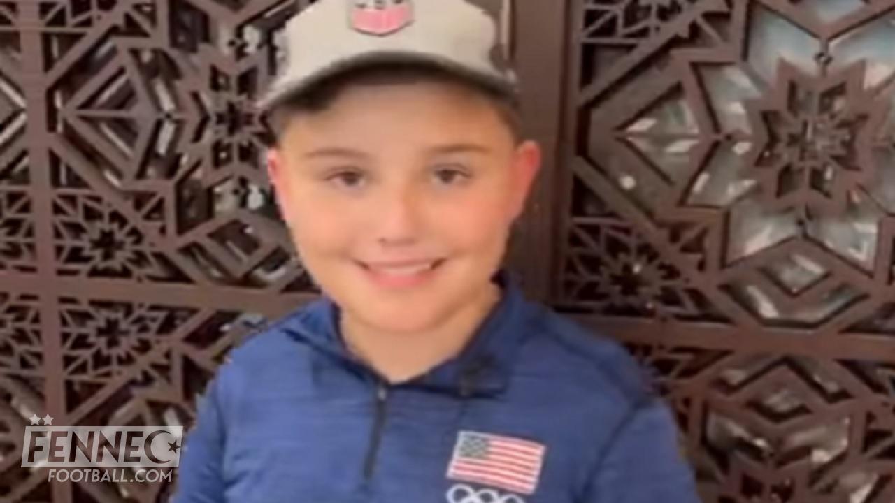 Jeux méditerranéens d'Oran : le jeune américain fait une rencontre spéciale et émeut la toile (Vidéo)