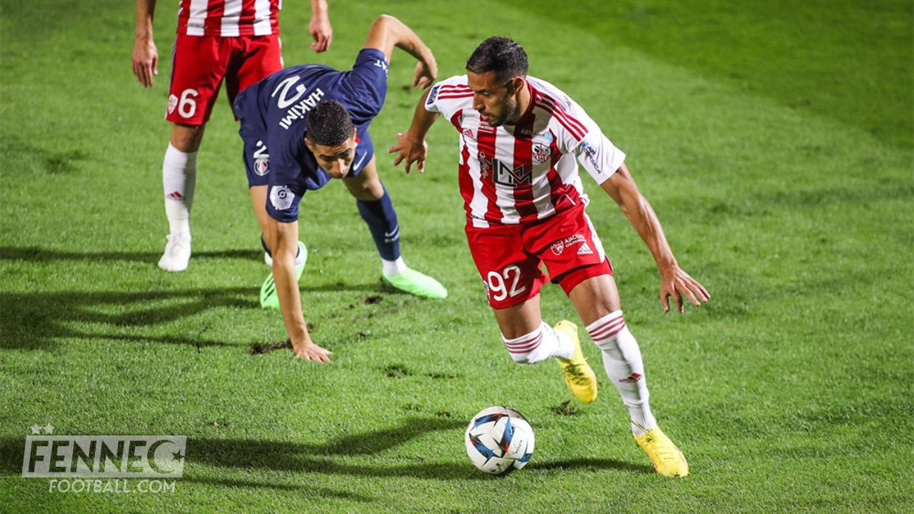 Youcef Belaili dans la même équipe que Yassine Bono