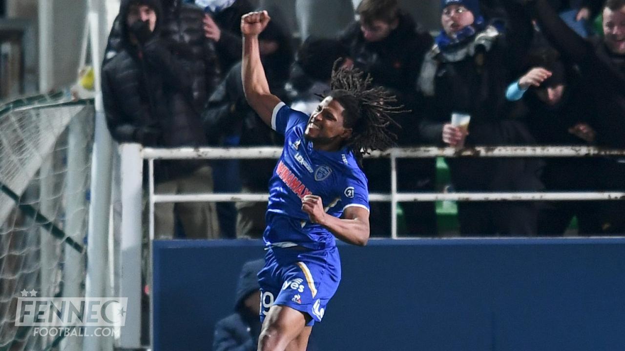 D'une magnifique frappe à ras de terre, Yasser Larouci inscrit son premier but en Ligue 1 (Vidéo)