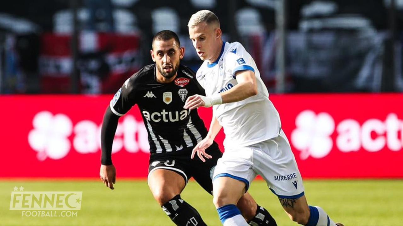 Enfin de retour au rectangle vert : Faouzi Ghoulam reçoit une très mauvaise nouvelle !