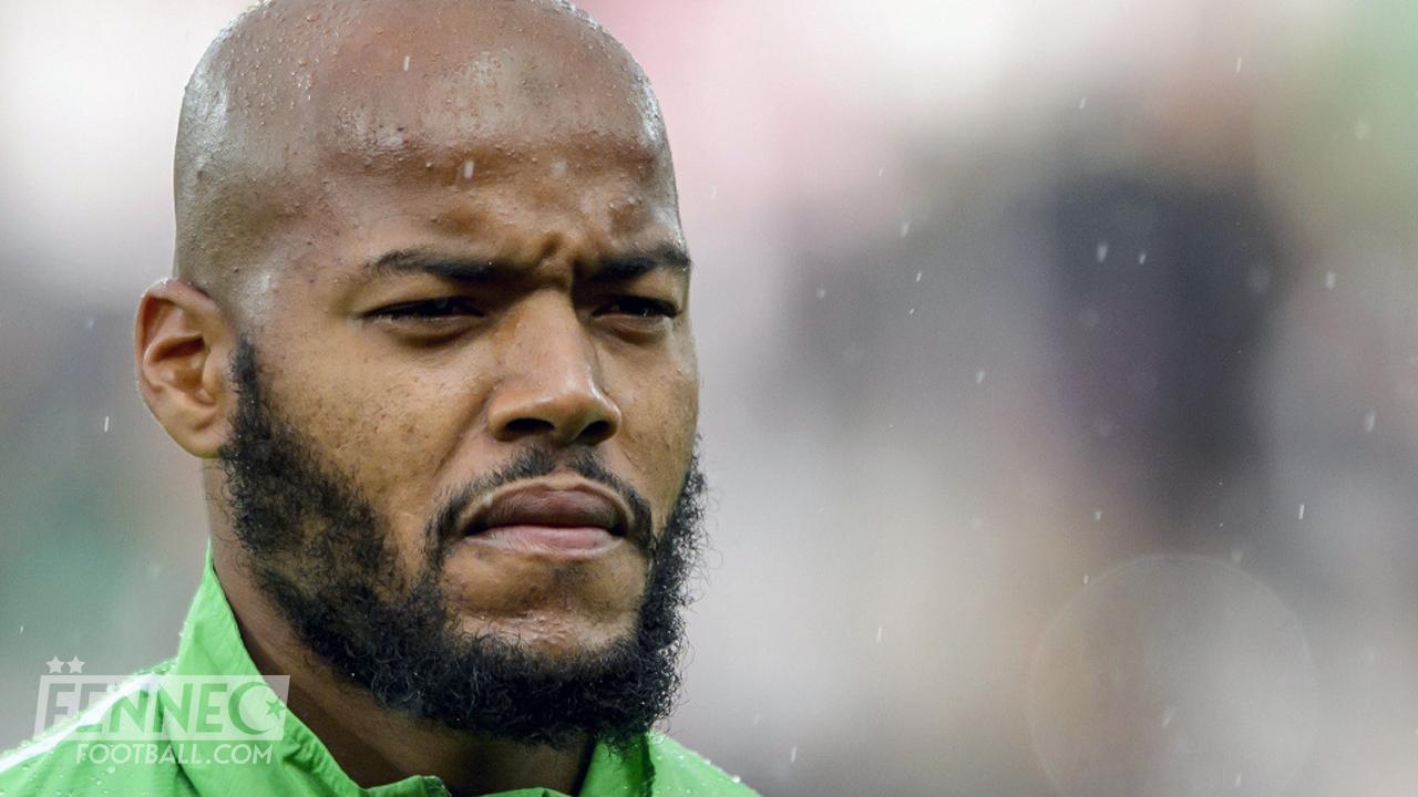 M'Bolhi en équipe d'Algérie : " un manque de respect au CRB...", selon Bencheikh