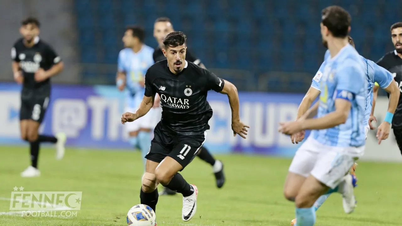 Qatar : Baghdad Bounedjah a eu une mésaventure extraordinaire en plein match (Vidéos)