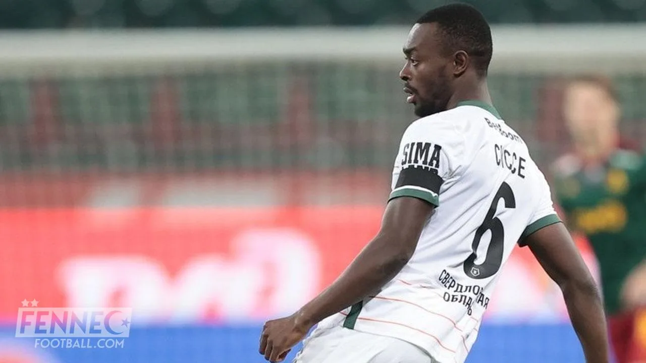 Pas convoqué pour la CAN, Cissé insulte la mère du coach