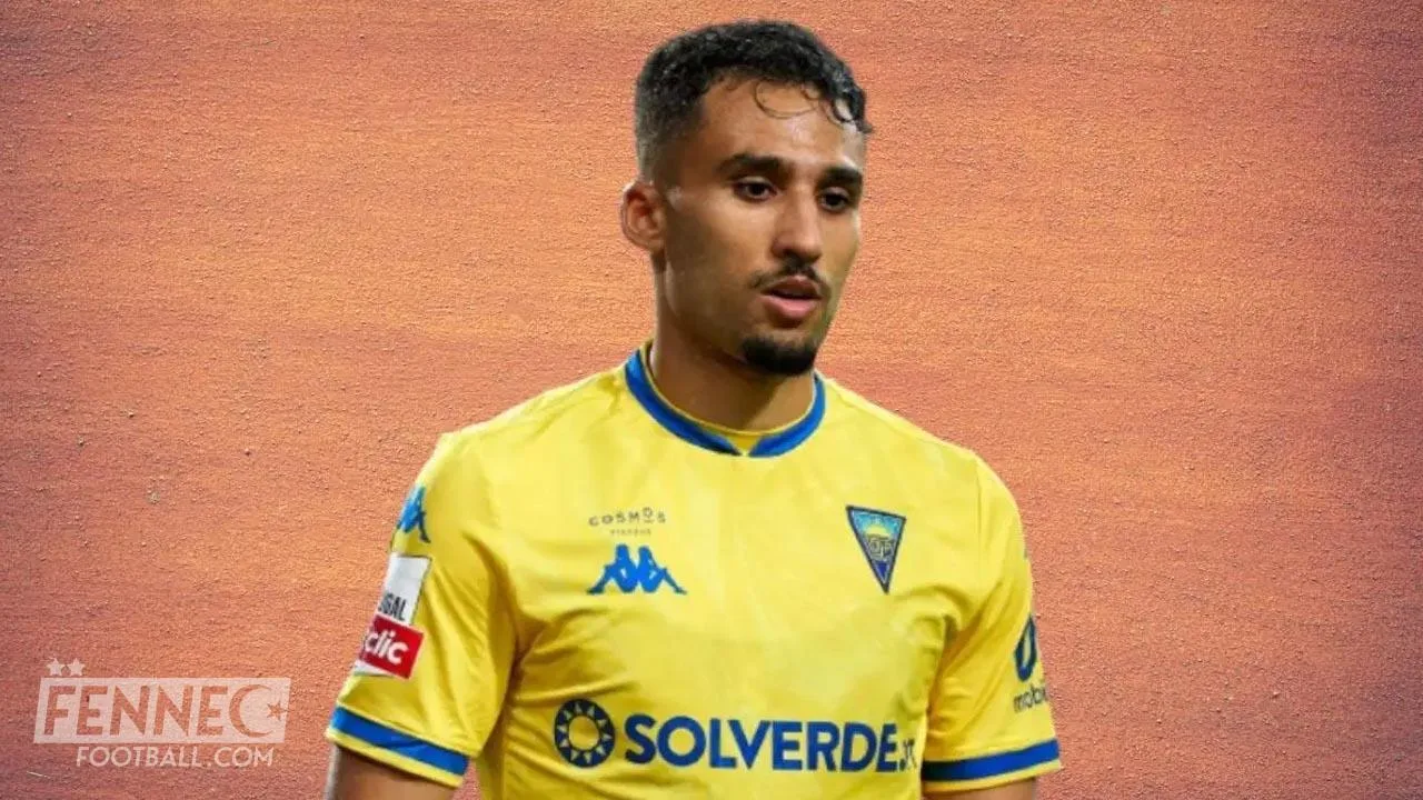Équipe d'Algérie : un géant de la Liga force pour Rafik Guitane