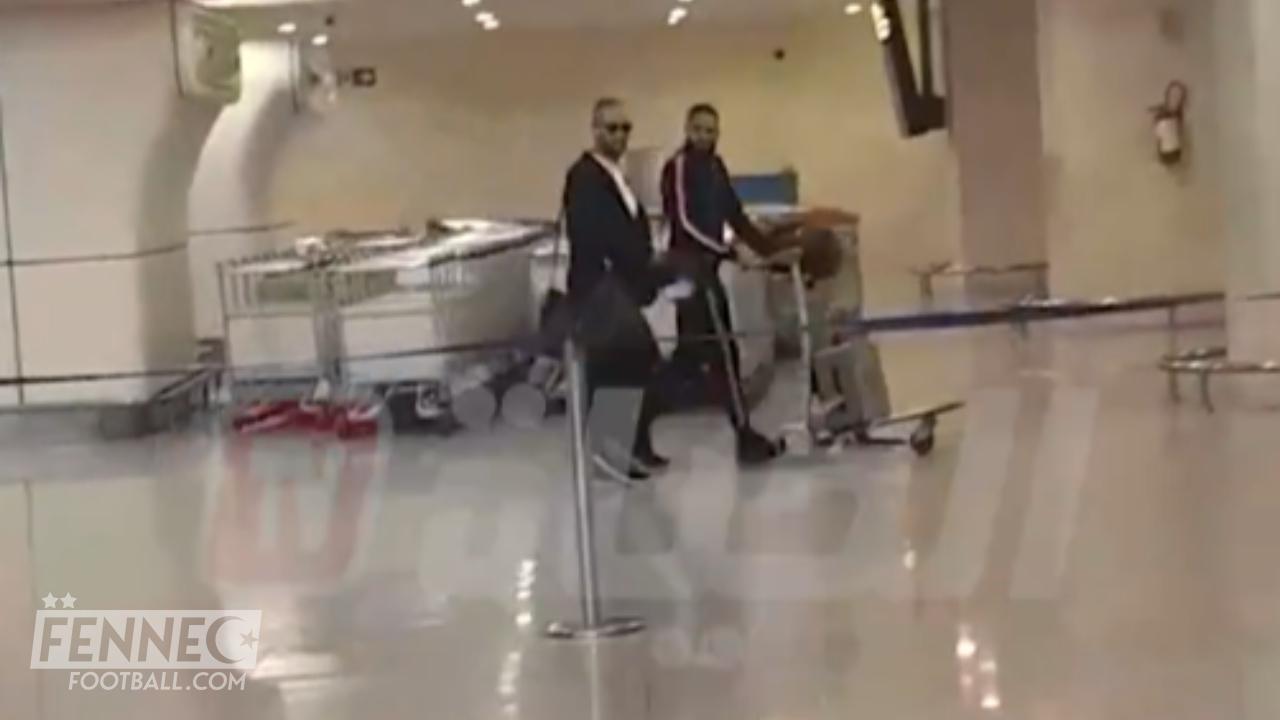 JSK : Ryad Boudebouz débarque en Algérie ! (Vidéo)