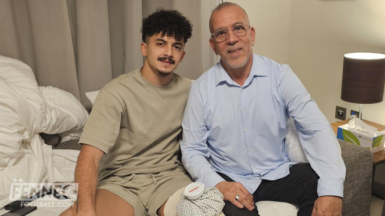 Hafid Derradji fait une magnifique surprise à Bachir Belloumi