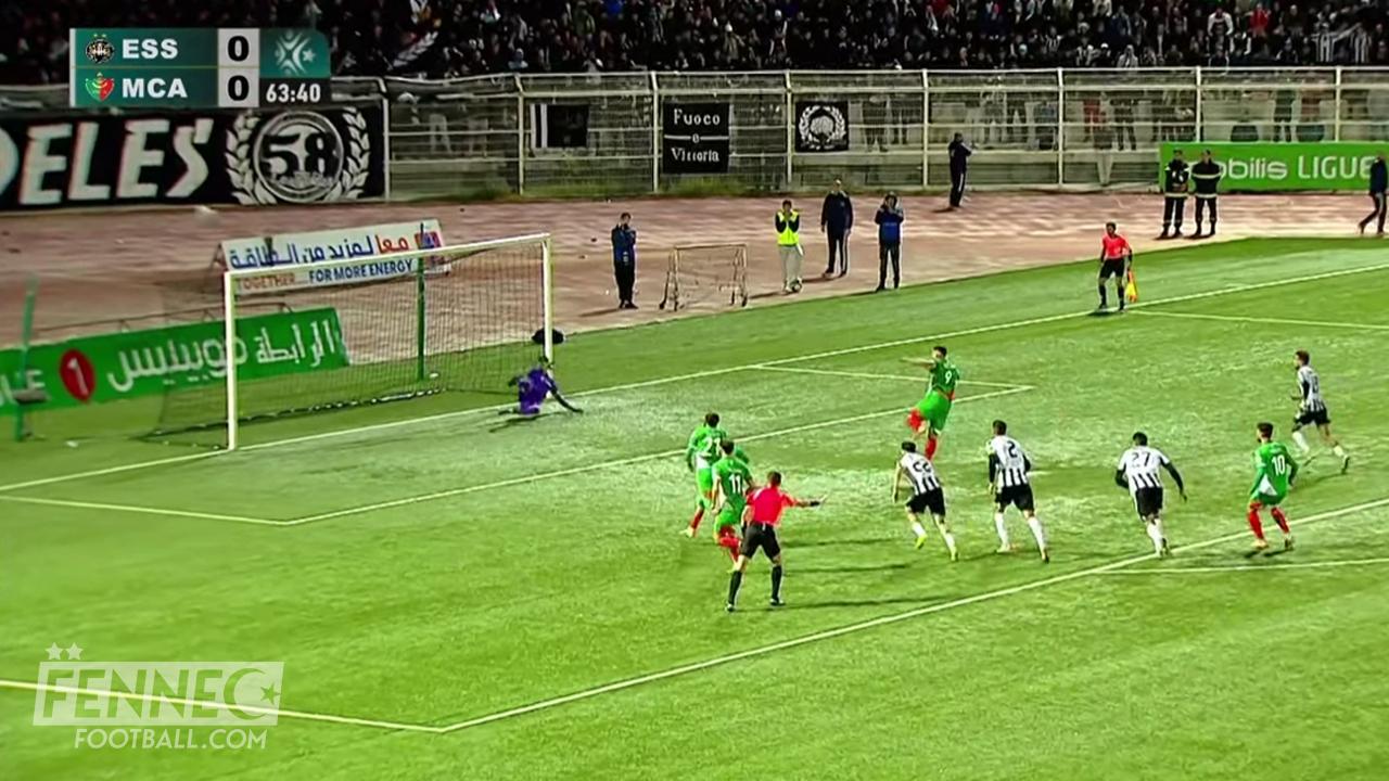 Andy Delort échoue bizarrement sur penalty, une deuxième fois consécutive ! (Vidéo)