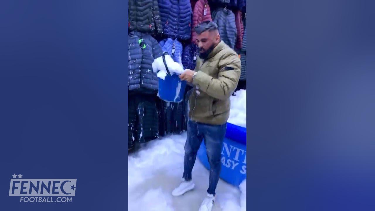 "Vista Impérméable" : l'OM fait un clin d'oeil à l'Algérie, la scène fait des ravages (Vidéo)