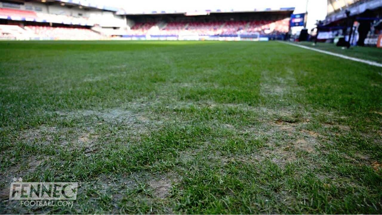 Scandale en Algérie, le wali refuse de fermer un stade dangereux