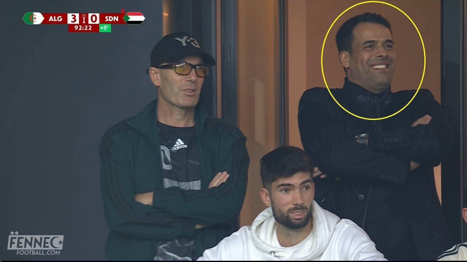 Algérie : qui est cet "inconnu" ayant accompagné Zinedine Zidane ?