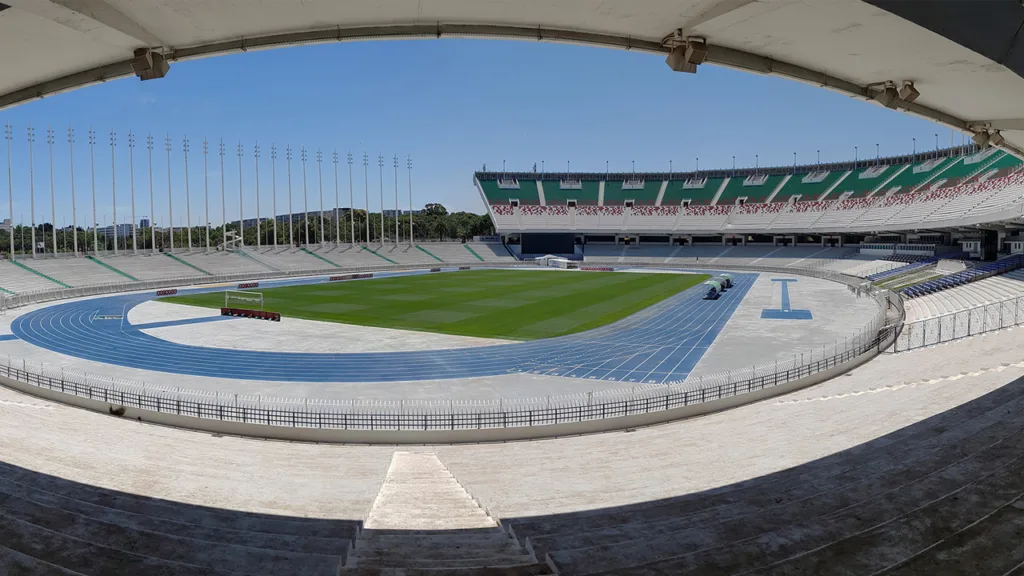 stade 5 juillet Algérie Tebboune MCA