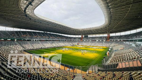 stade 5 juillet Nelson Mandela Baraki championnat Algérie lait